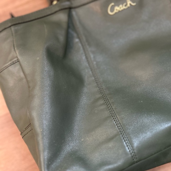 Coach Olive Green Leather Tote | Large Zip Top Shoulder Bag - Picture 12 of 16